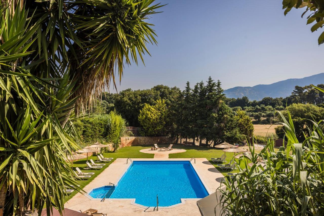 Theros Retreat Spartià Exterior photo